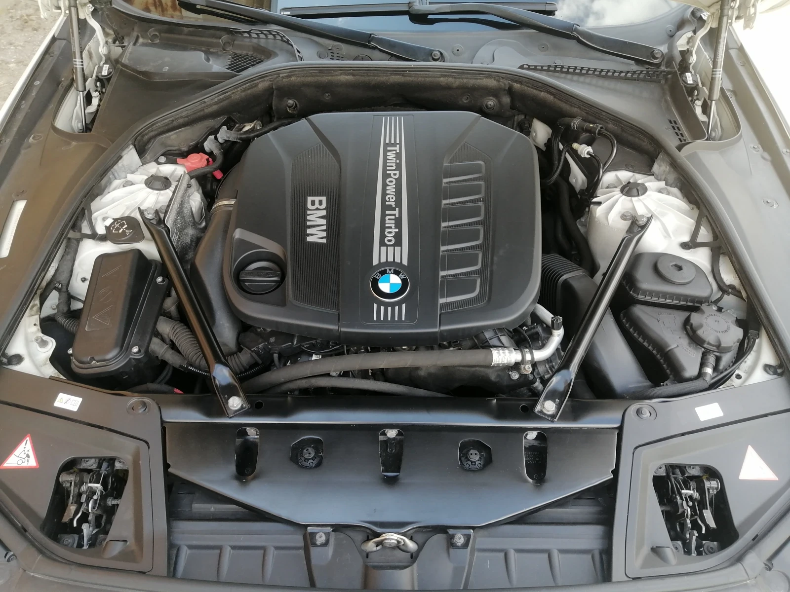 BMW 530 D Xdrive M PAC , снимка 10 - Автомобили и джипове - 54242568