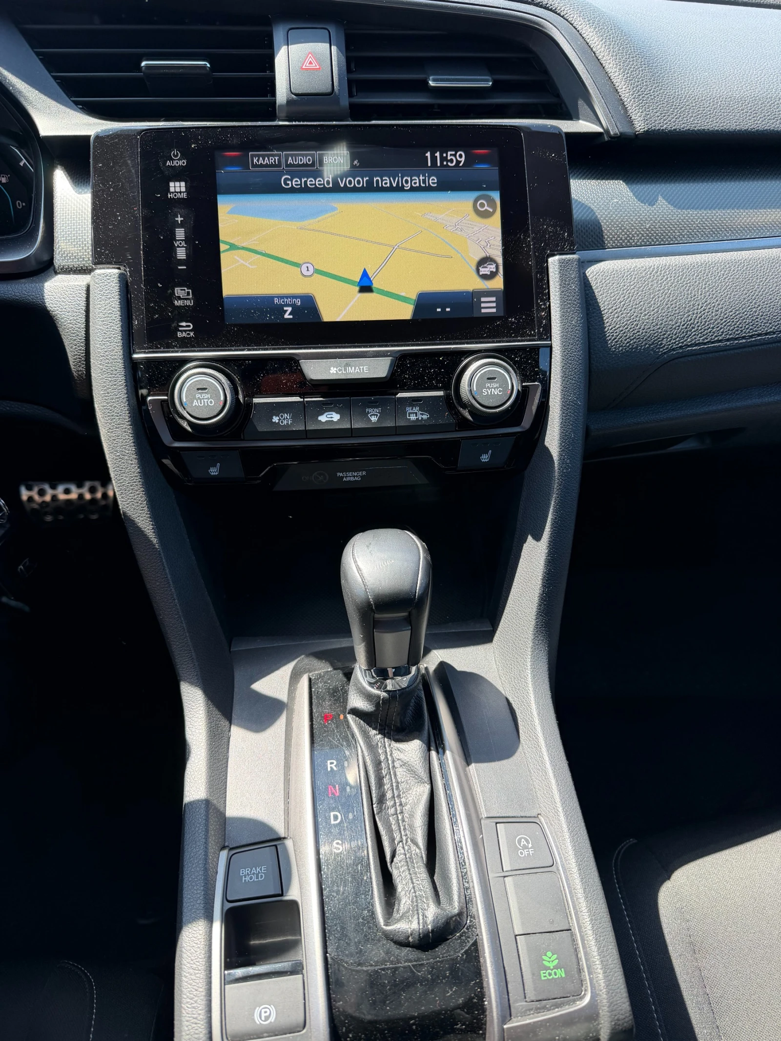 Honda Civic 1.0VTEC AVTOMAT/NAVI/KAMERA EURO 6 | Mobile.bg � ����������� 12