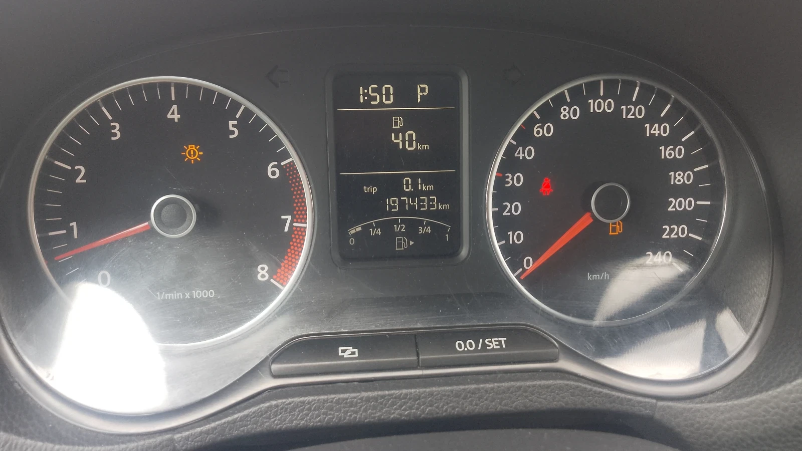 VW Polo 1.4i-avtomat, снимка 5 - Автомобили и джипове - 54598804