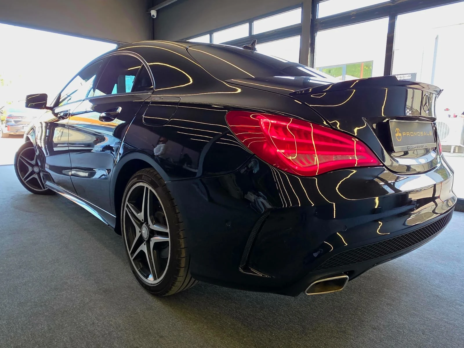 Mercedes-Benz CLA 220 CDI * 170к.с * AMG-Line, снимка 4 - Автомобили и джипове - 54607908