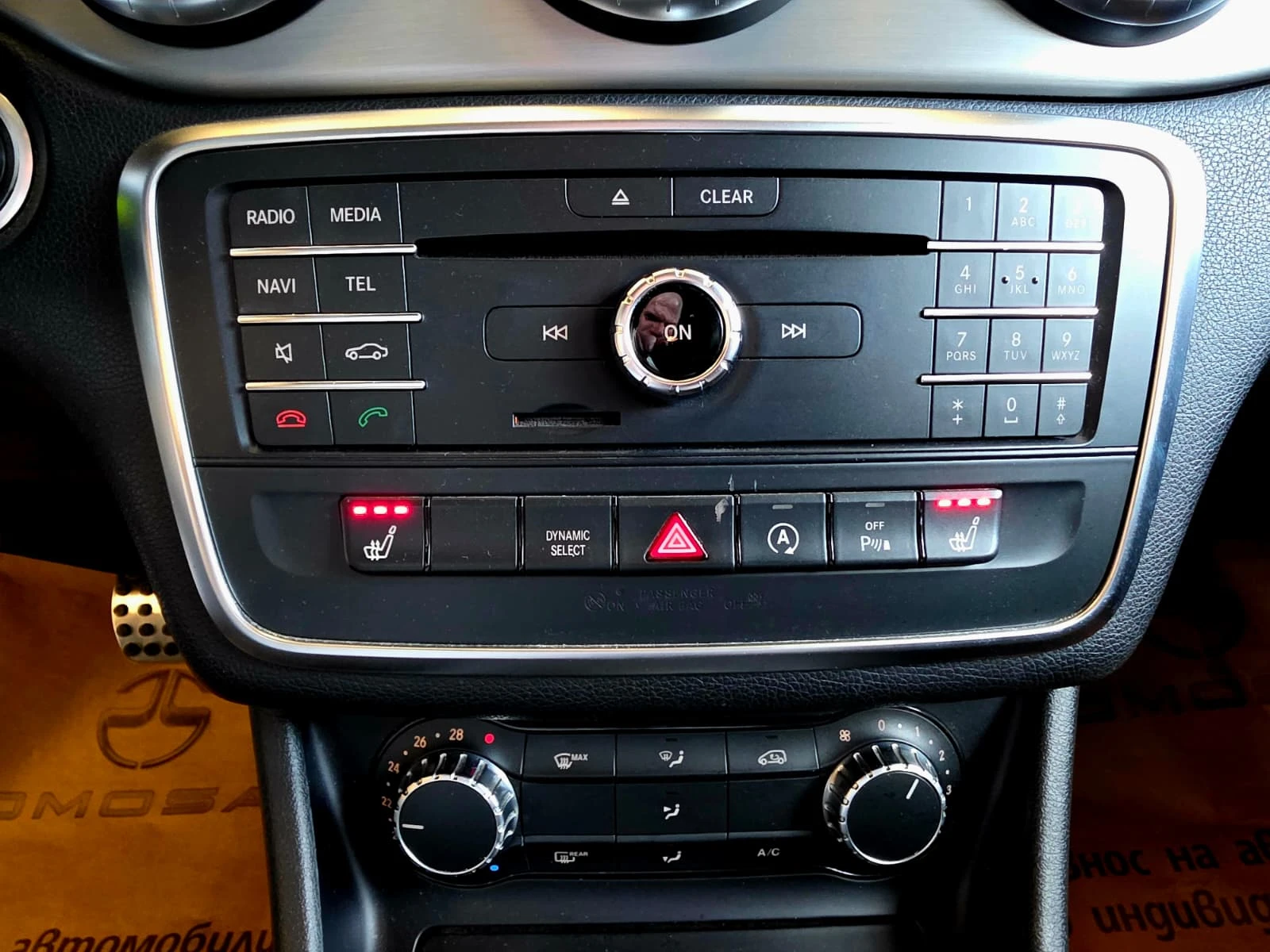 Mercedes-Benz CLA 220 CDI * 170к.с * AMG-Line, снимка 11 - Автомобили и джипове - 54607908