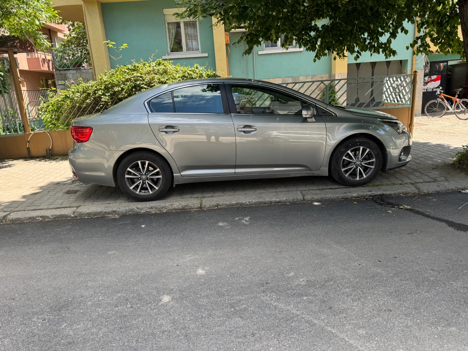 Toyota Avensis �������� | Mobile.bg � ����������� 1