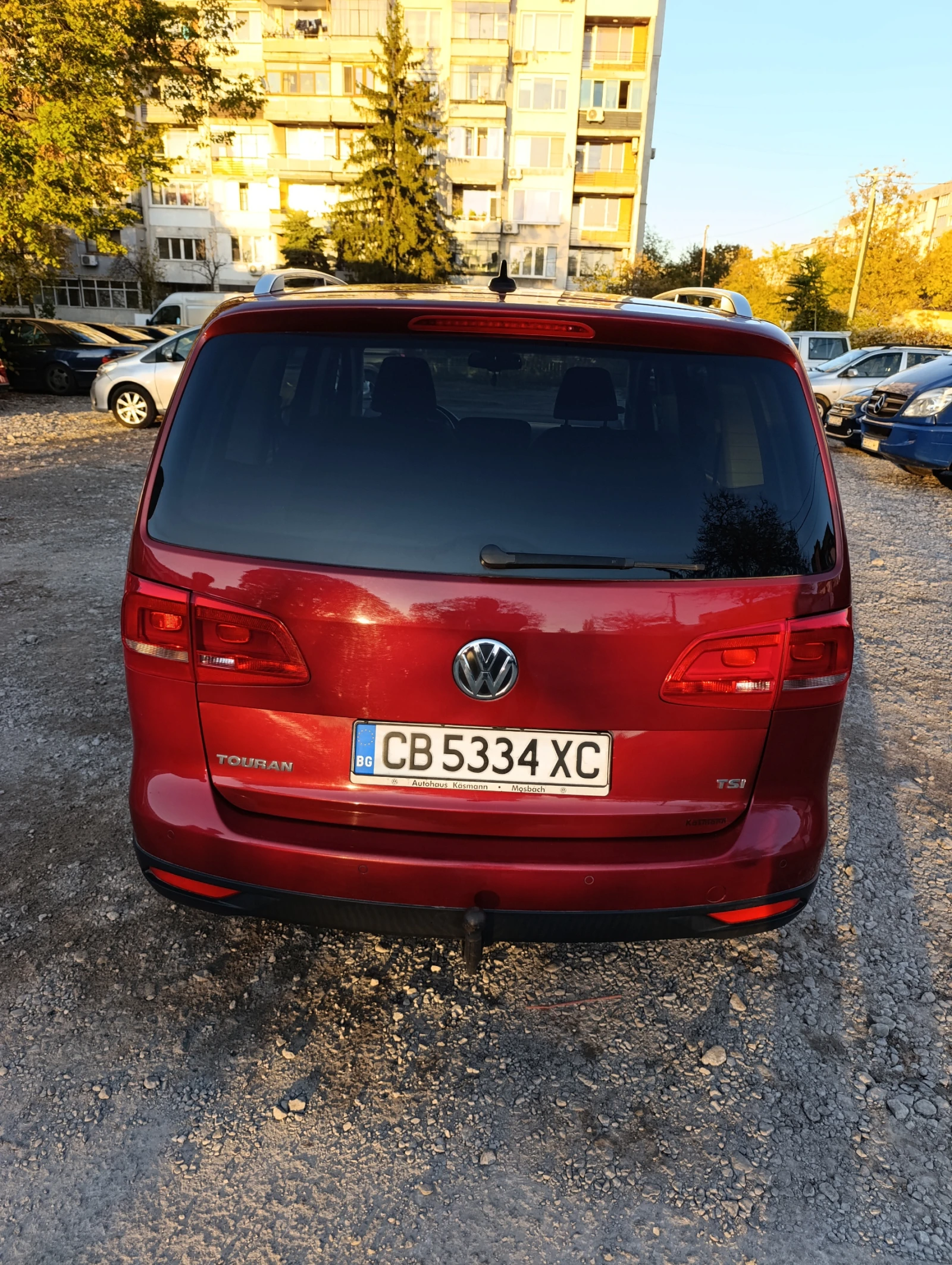 VW Touran Cross, снимка 4 - Автомобили и джипове - 54728828