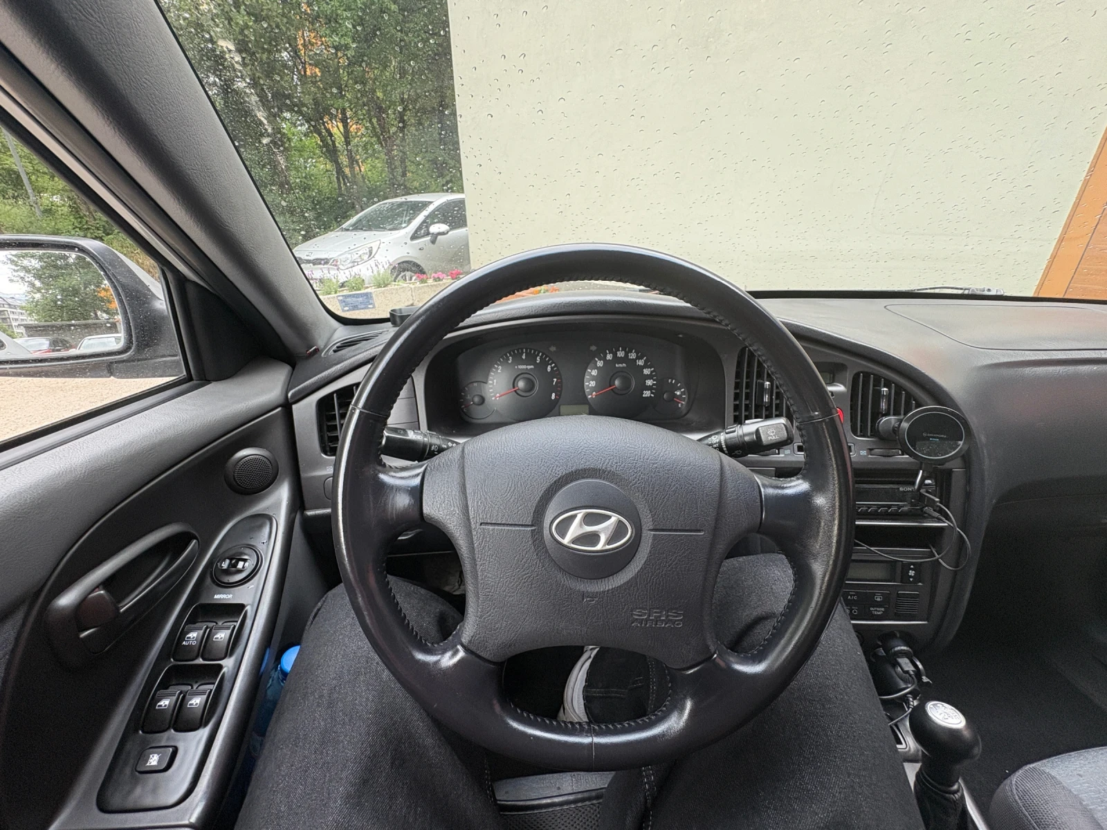 Hyundai Elantra, снимка 5 - Автомобили и джипове - 54739522