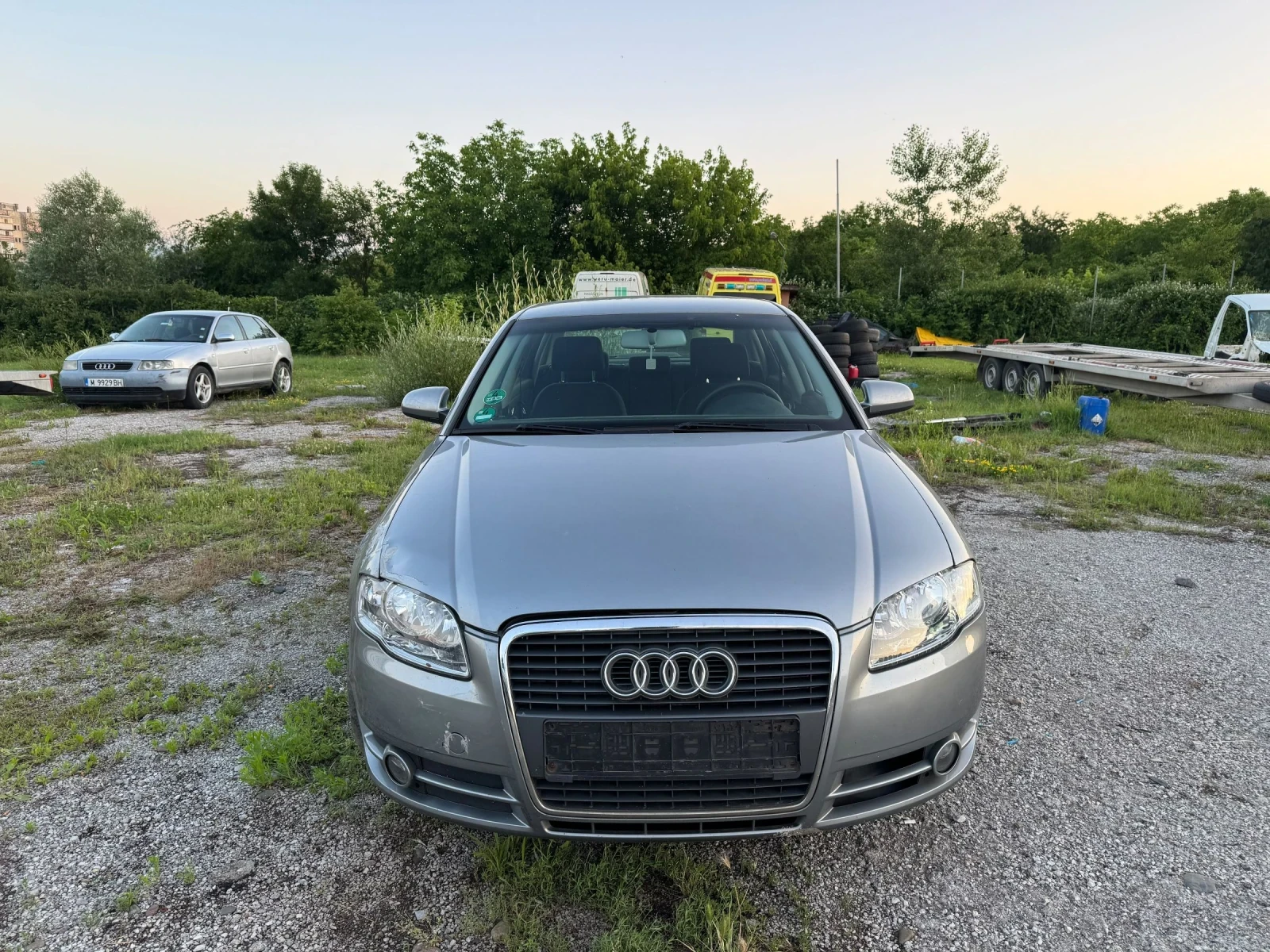 Audi A4 1.9pd klimatron , снимка 2 - Автомобили и джипове - 54839046