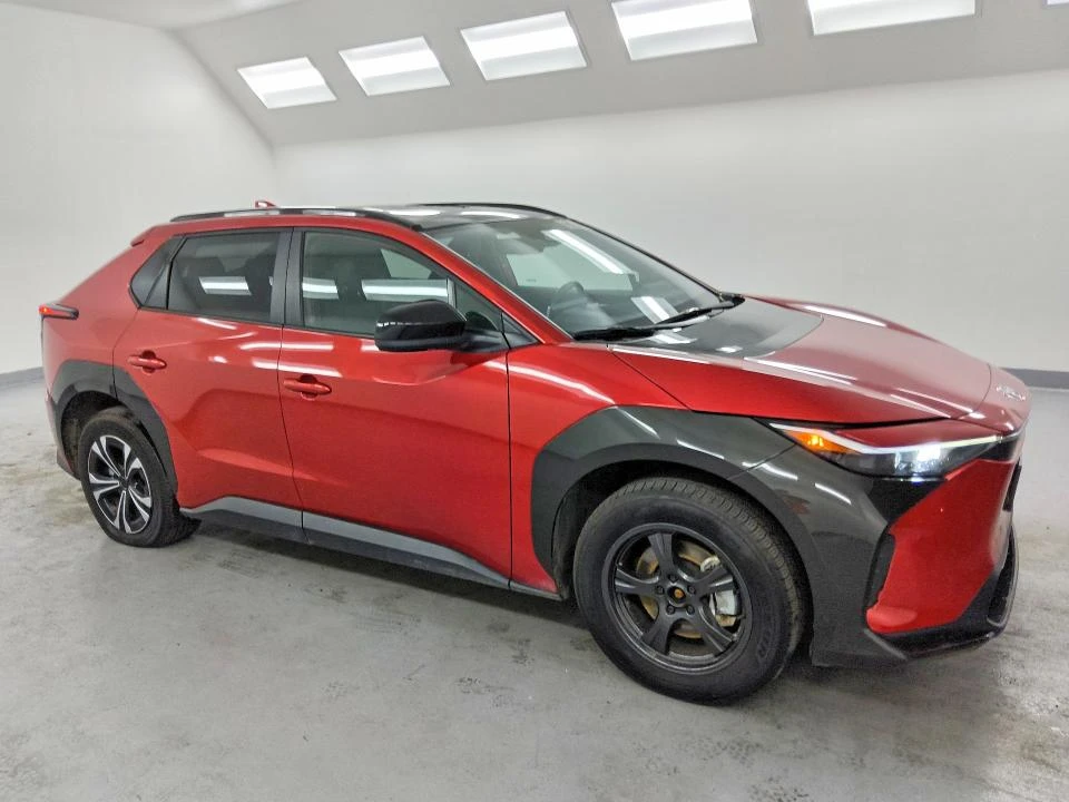 Toyota bZ4X, снимка 4 - Автомобили и джипове - 54945830