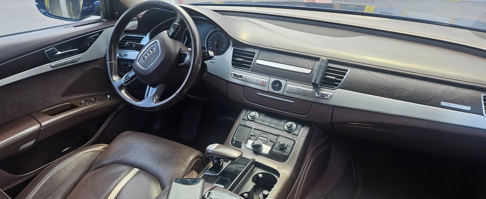 Audi A8, снимка 12 - Автомобили и джипове - 55606334
