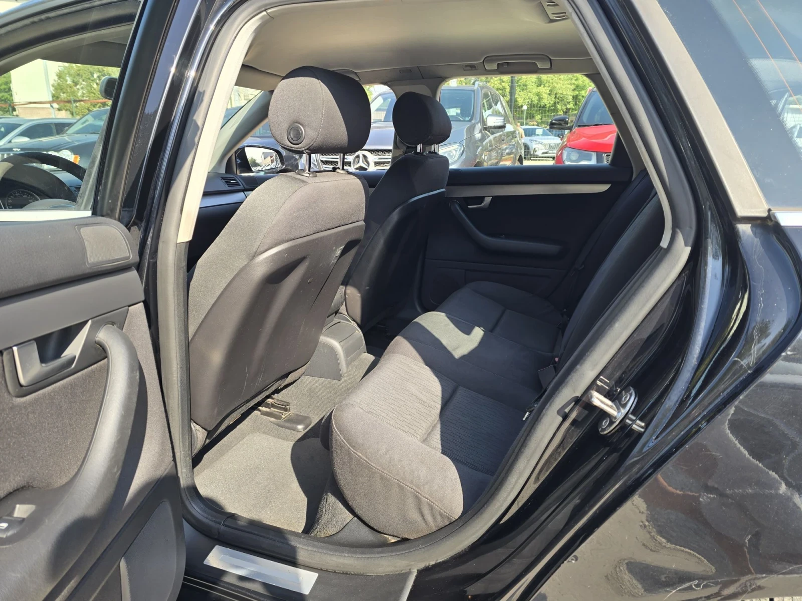 Audi A4 2.0TDI 140к.с , снимка 14 - Автомобили и джипове - 55830616