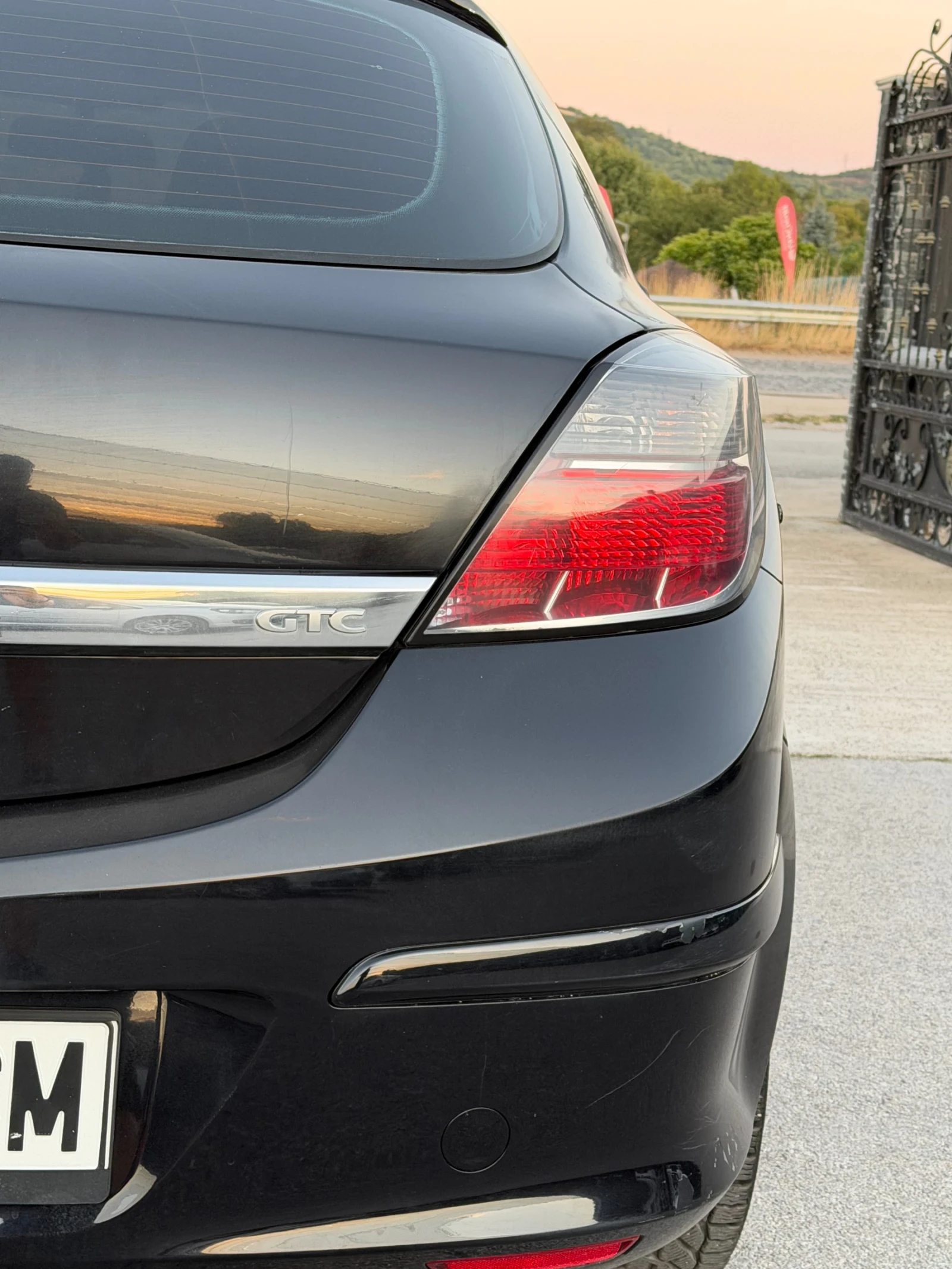 Opel Astra 1.6 ECO TEC GTC ГАЗ БЕНЗИН ВСИЧКО ПЛАТЕНО, снимка 13 - Автомобили и джипове - 55982687