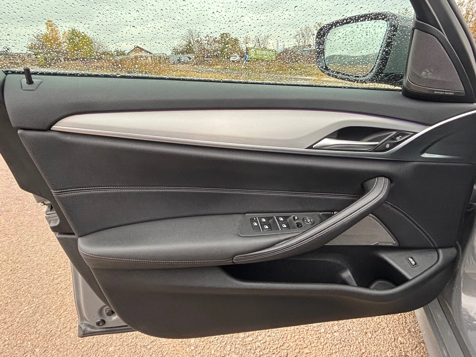 BMW 520 M-PACKET*  TOP, снимка 13 - Автомобили и джипове - 56747347