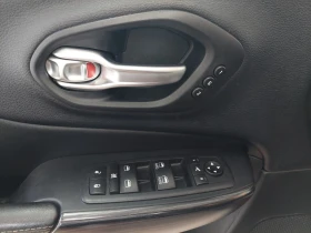Jeep Cherokee 4х4, снимка 13
