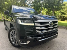 Toyota Land cruiser 300 / 70TH ANNIVERSARY / V6, снимка 1