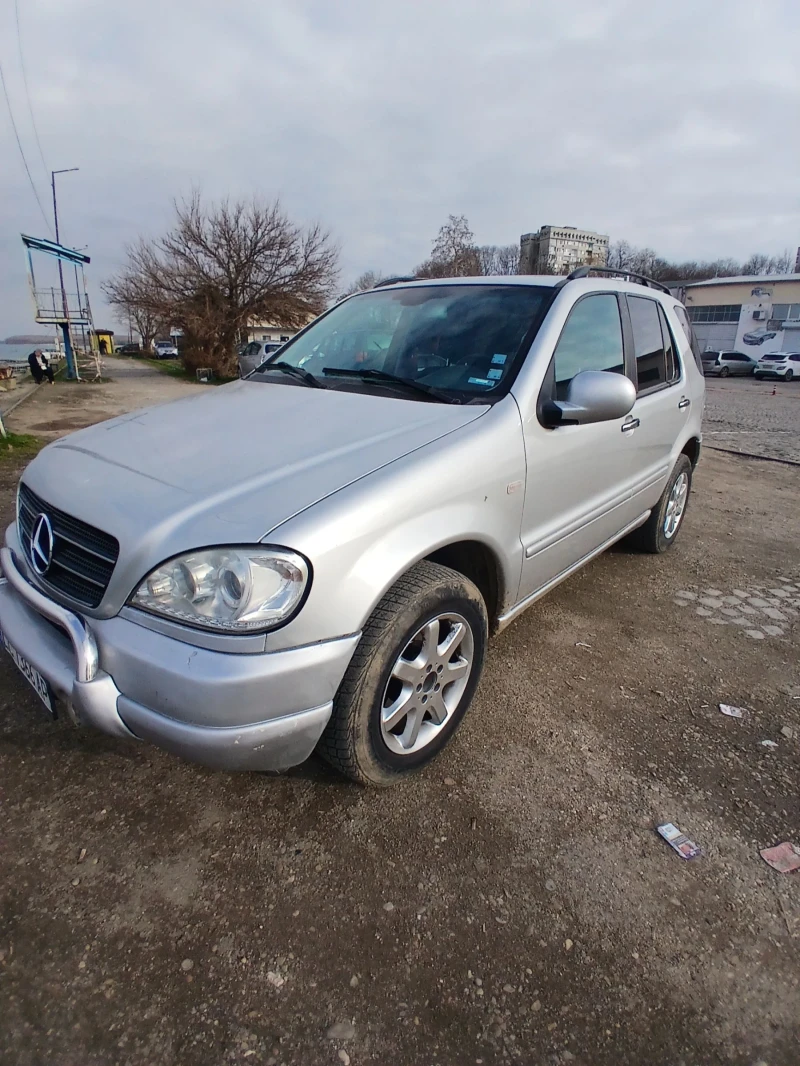 Mercedes-Benz ML 320, снимка 3 - Автомобили и джипове - 48982532