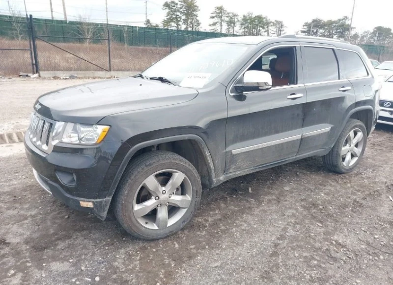 Jeep Grand cherokee, снимка 2 - Автомобили и джипове - 49478337