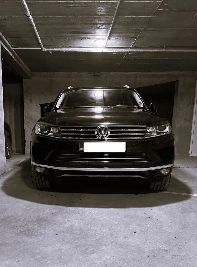VW Touareg 3.0 TDI V6, снимка 17 - Автомобили и джипове - 52138604