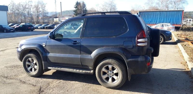 Toyota Land cruiser 3.0, снимка 5 - Автомобили и джипове - 53024296