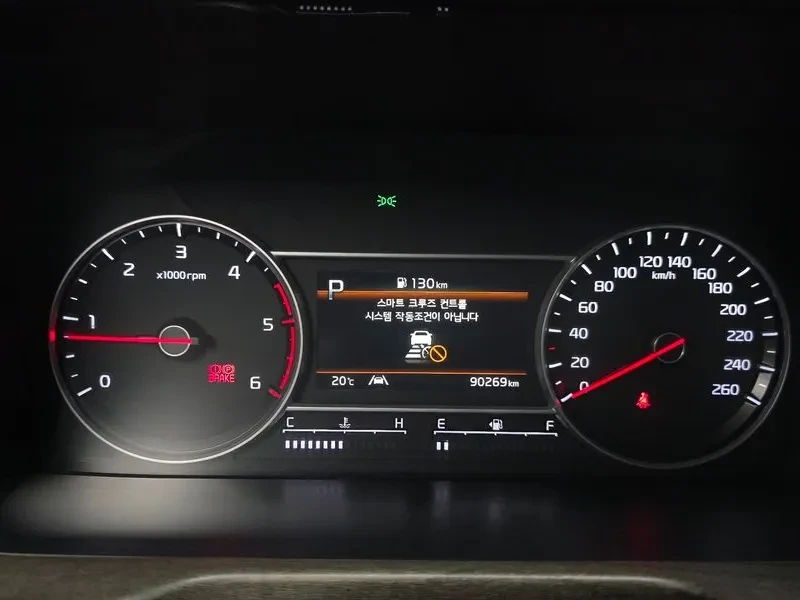 Kia Sorento DIESEL 2.2 2WD PRESTIGE, снимка 8 - Автомобили и джипове - 55349922