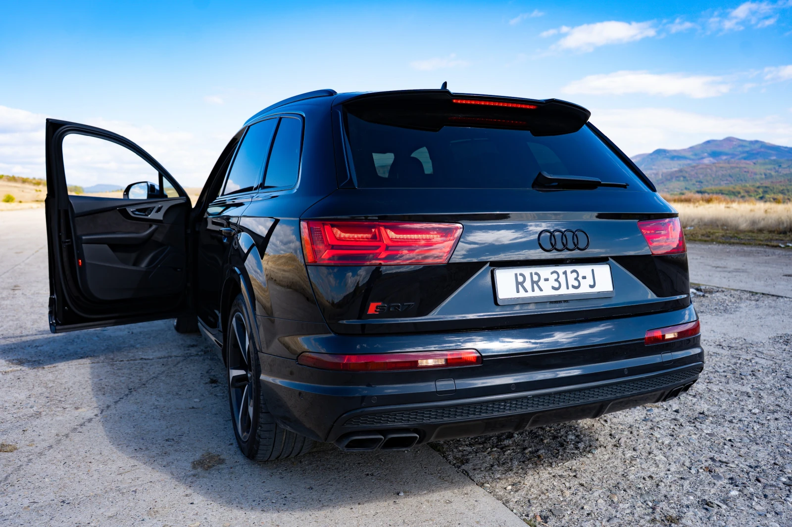 Audi SQ7  - изображение 8