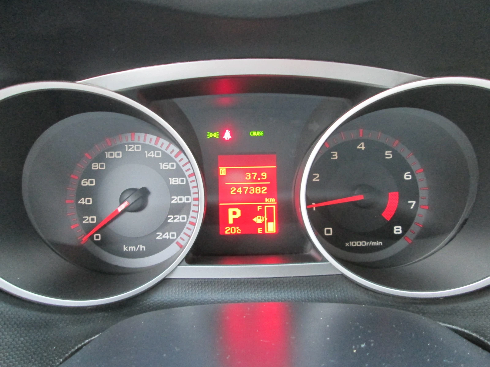 Mitsubishi Outlander 2.4I ГАЗ-КОЖА-НАВИ-КАМЕРА - изображение 10