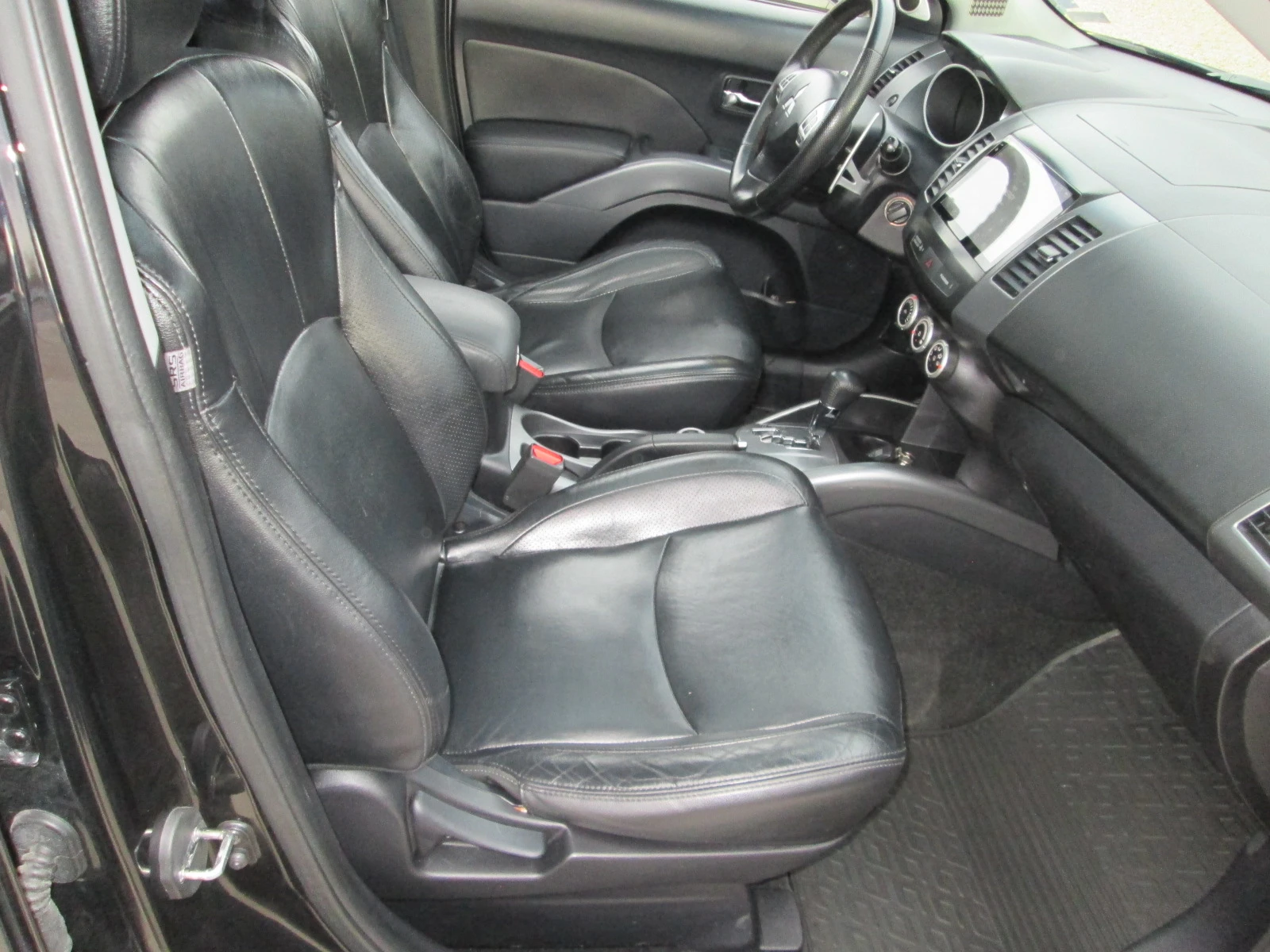 Mitsubishi Outlander 2.4I --- | Mobile.bg   16