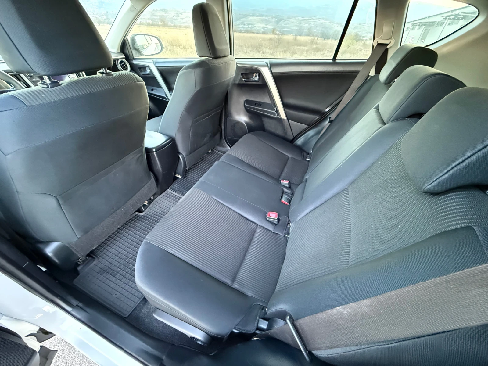 Toyota Rav4 2.0 D-4D / AWD 4X4 / TEMPOMAT / 186 000km !!! | Mobile.bg   12