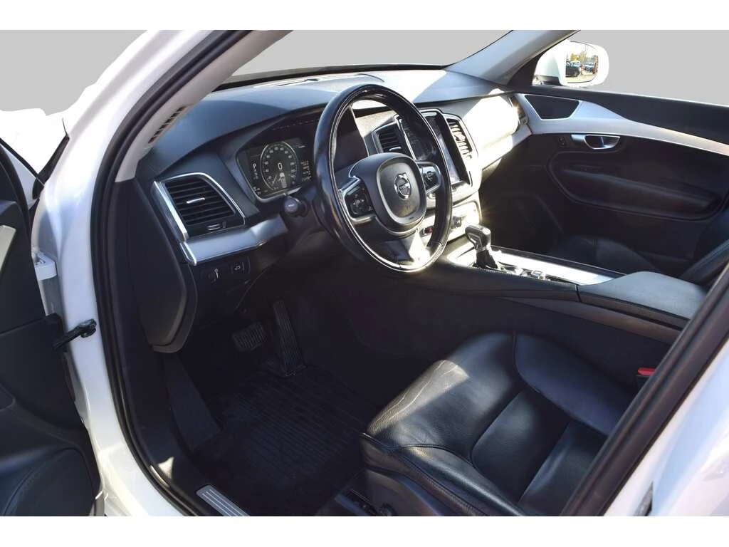 Volvo Xc90 Momentum/ Panoramic/CARFAX * ���� �� �������� | Mobile.bg � ����������� 8