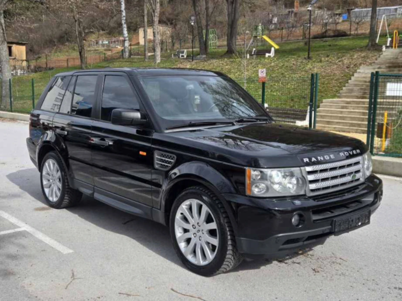 Land Rover Range Rover Sport 3.6 TDI V8, снимка 2 - Автомобили и джипове - 54013647