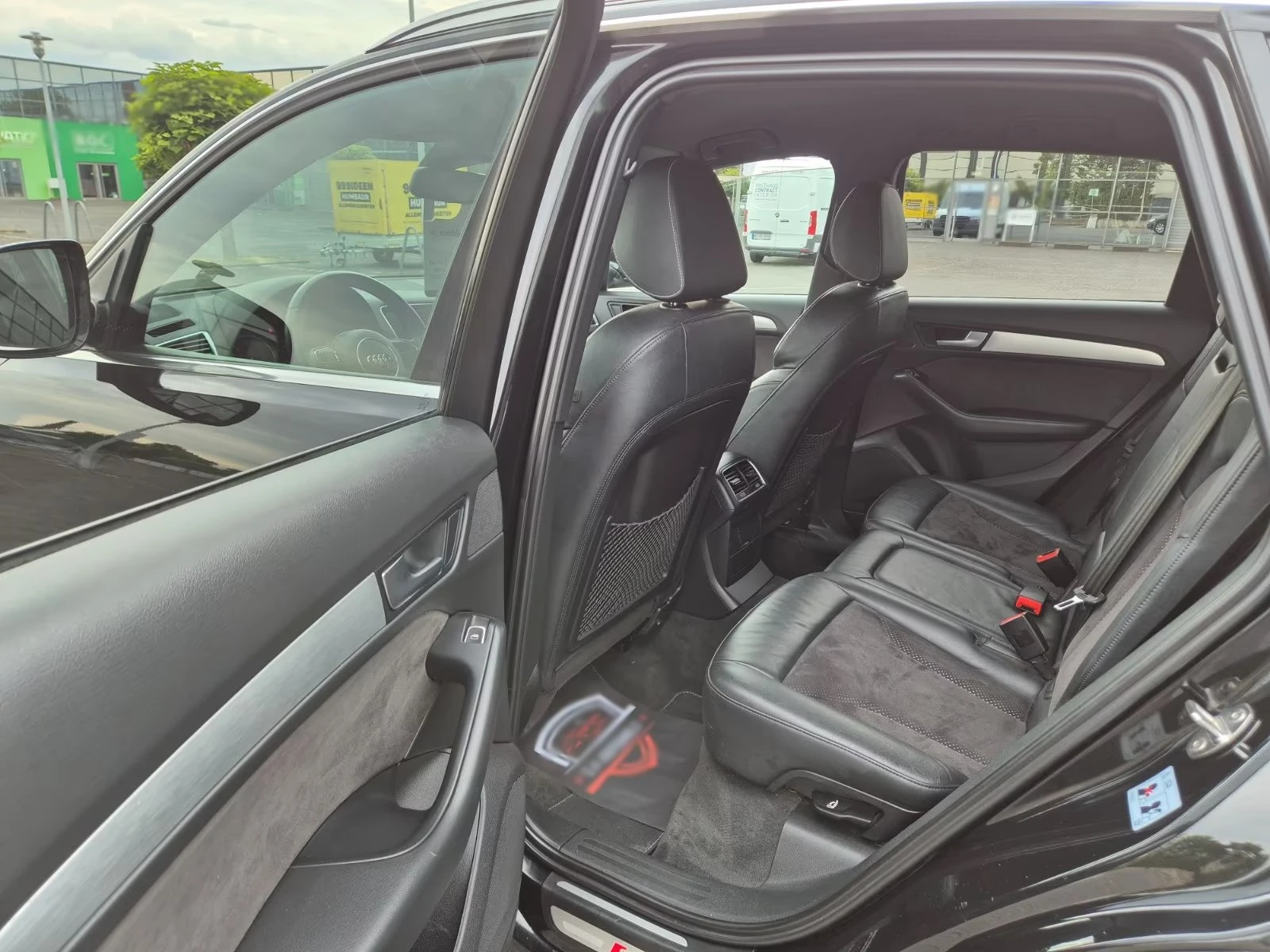 Audi Q5 3.0TDI/245hp/Quattro/S-LINE ACC 3-ZONE NAVI+ , снимка 14 - Автомобили и джипове - 54426884