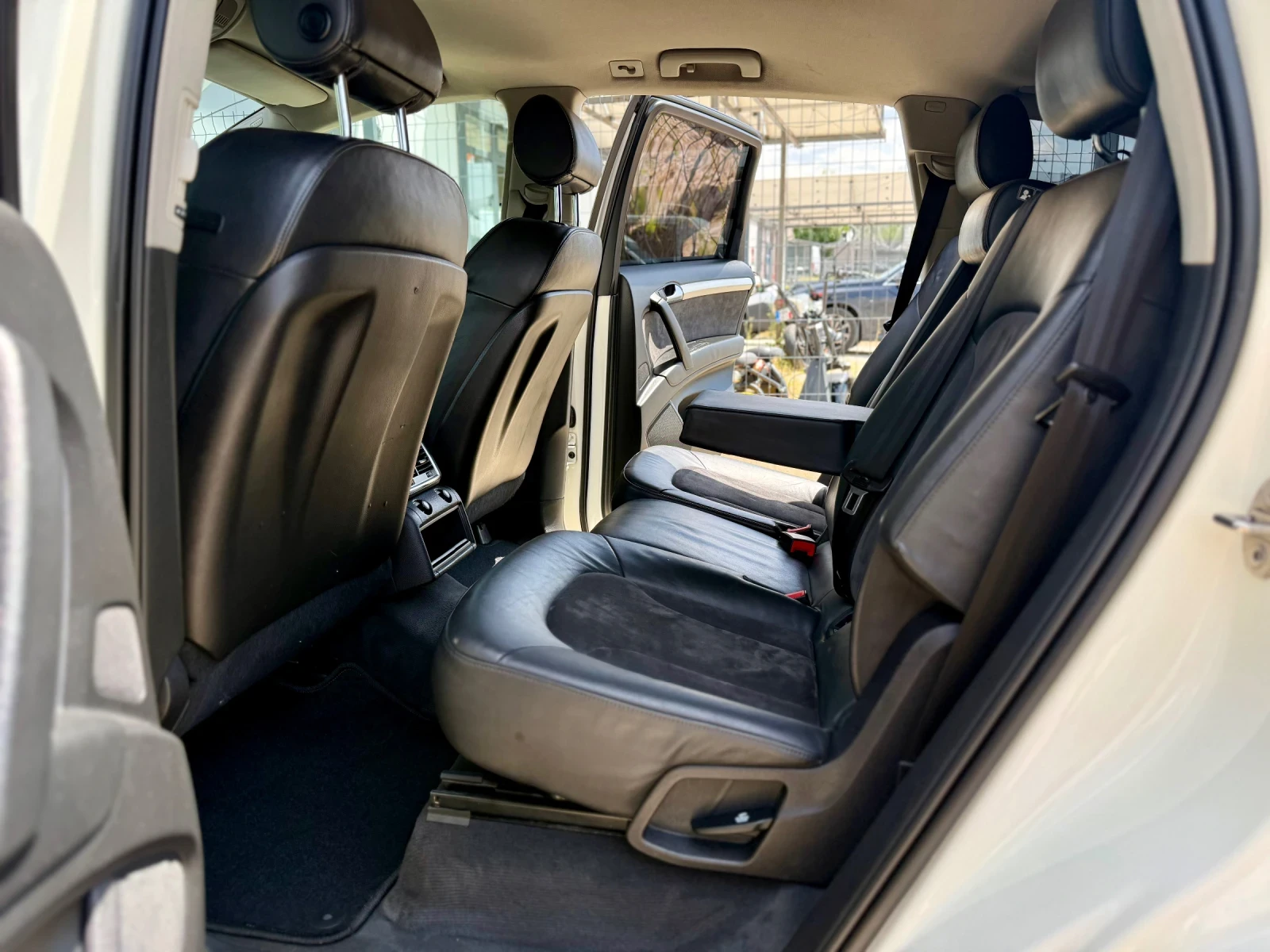 Audi Q7 3.0TDI-QUATTRO / S-LINE /7 ������/  | Mobile.bg � ����������� 10