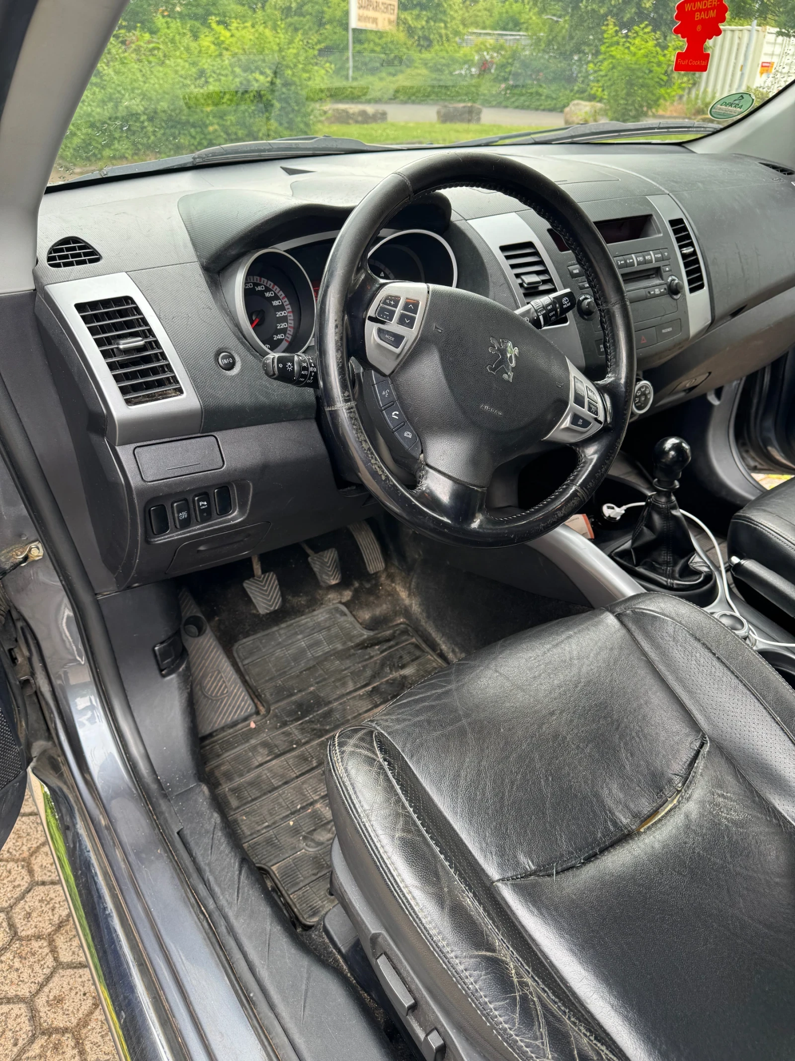 Peugeot 4007 2.2 Dizel, снимка 4 - Автомобили и джипове - 55093842