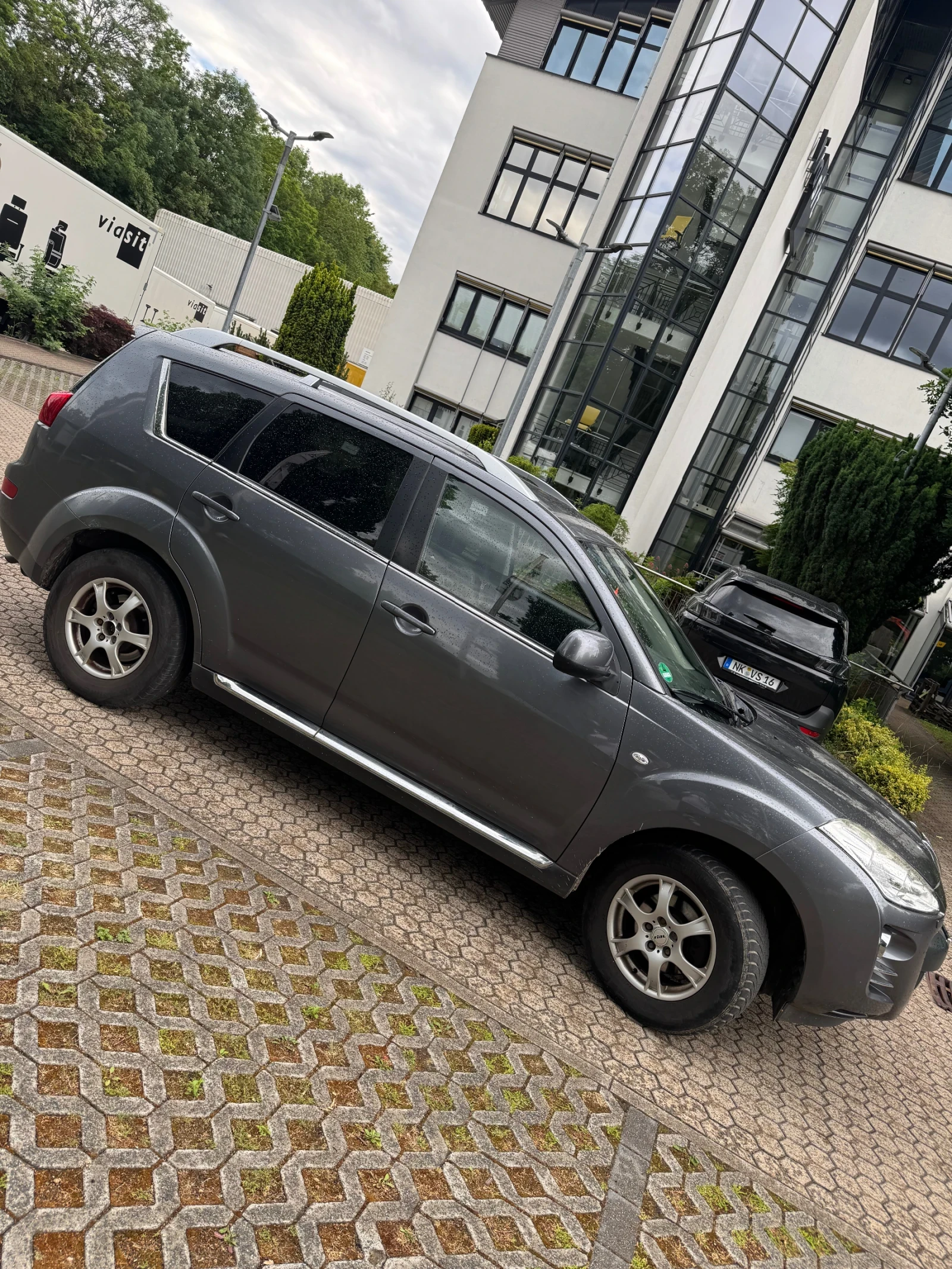 Peugeot 4007 2.2 Dizel, снимка 10 - Автомобили и джипове - 55093842