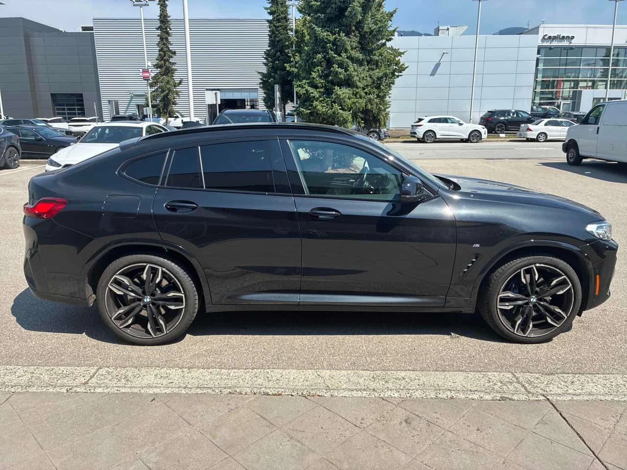 BMW X4 M40i/ОБДУХВАНЕ/ПАНОРАМА/ДИСТРОНИК/360, снимка 4 - Автомобили и джипове - 55184135