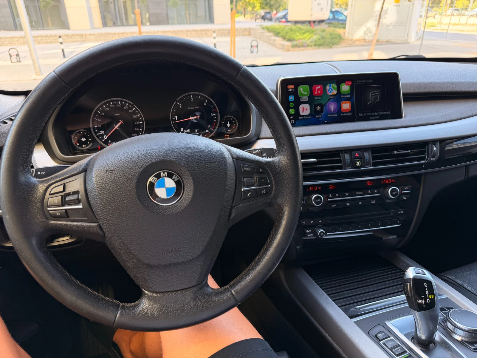 BMW X5 40d/HarmanCardon/360* /Адапт.Окачване/Комфорт сало, снимка 14 - Автомобили и джипове - 55890229