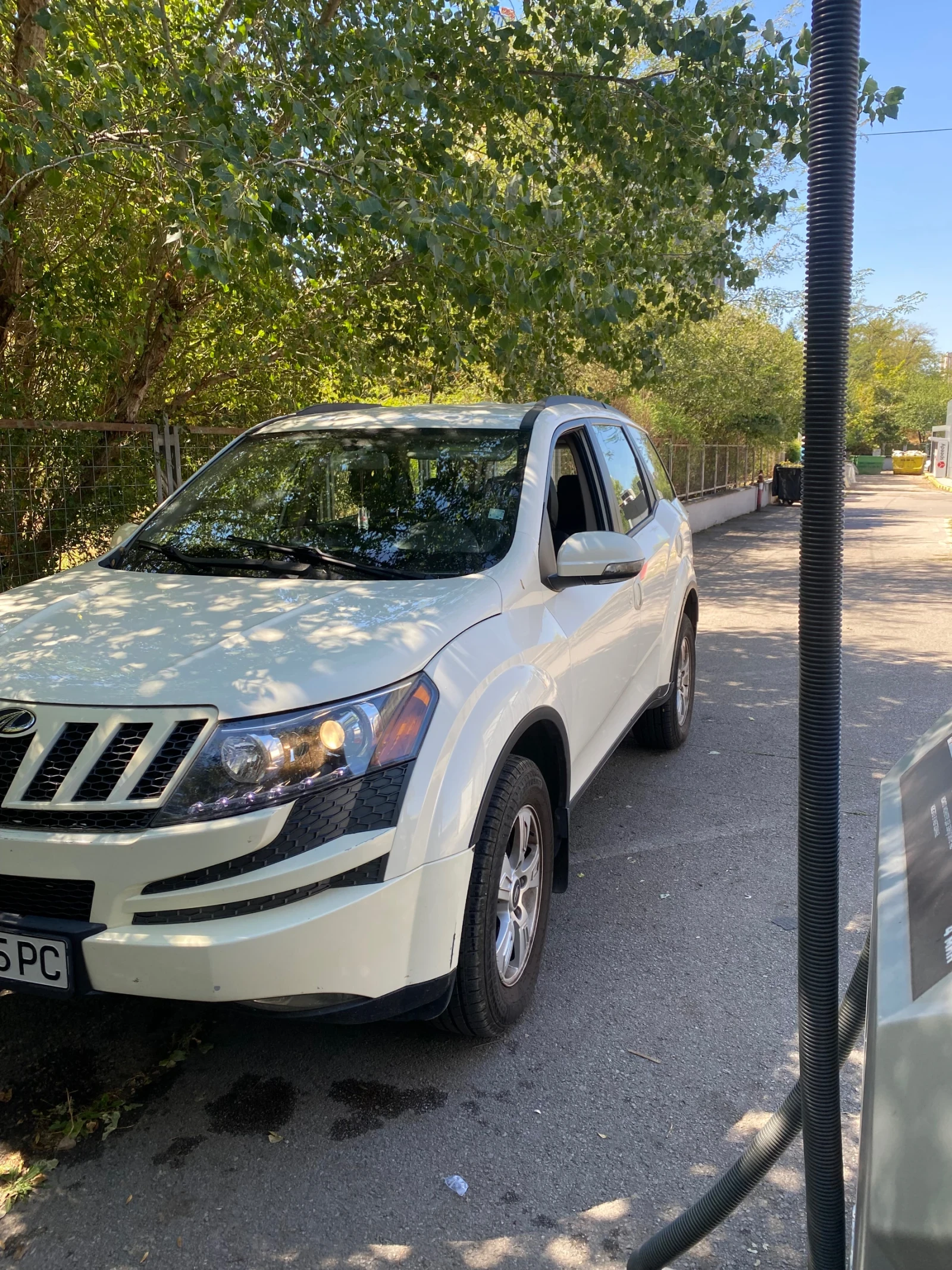 Mahindra XUV 500 2.2 Awd 4x4, снимка 3 - Автомобили и джипове - 55960026