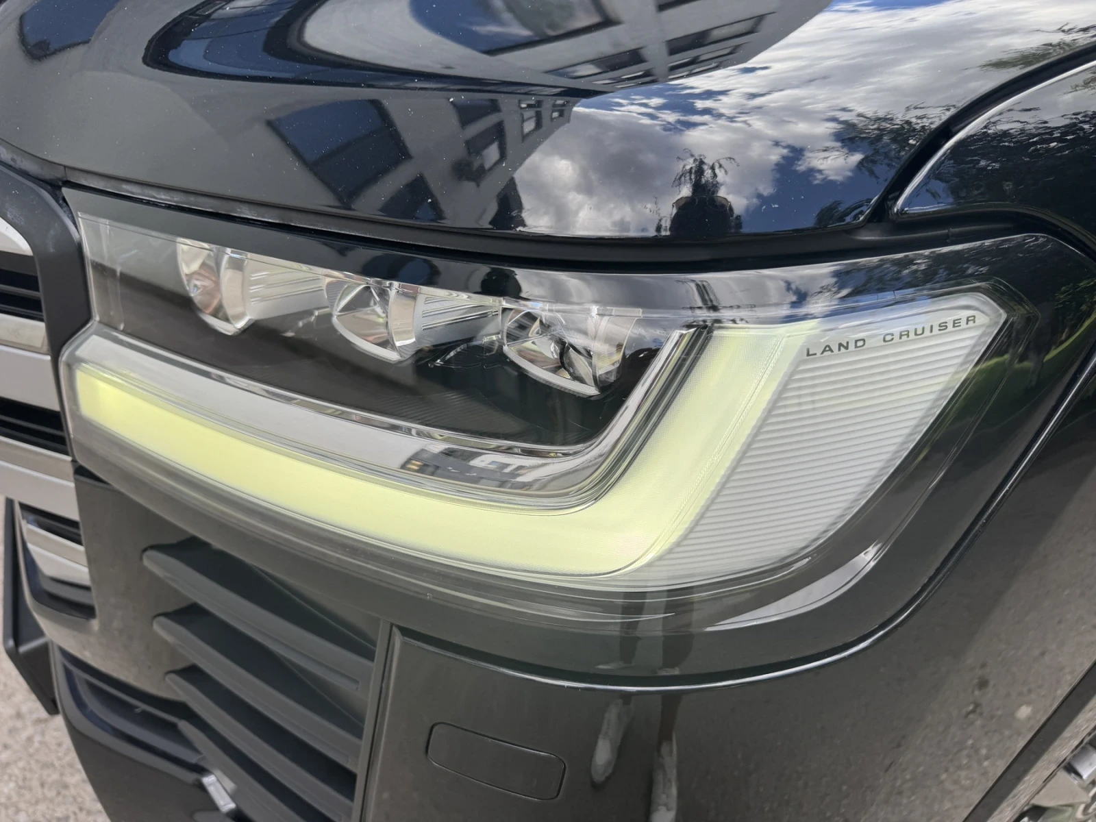 Toyota Land cruiser 300 / 70TH ANNIVERSARY / V6, снимка 16 - Автомобили и джипове - 55976943