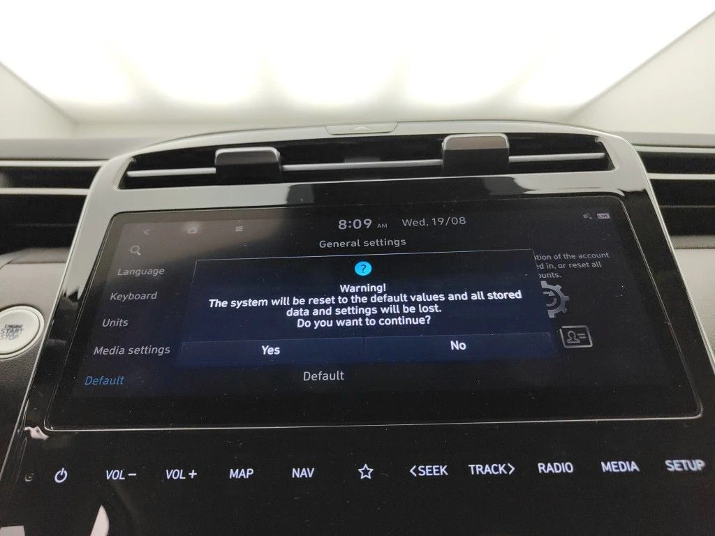 Hyundai Tucson 1.6 T-GDi Plug-in Hybrid 4x4 Feel, снимка 13 - Автомобили и джипове - 56115621