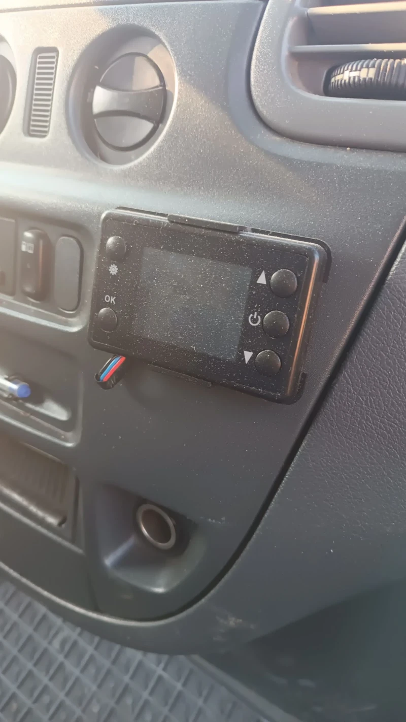 Mercedes-Benz 316, снимка 3 - Бусове и автобуси - 52577664