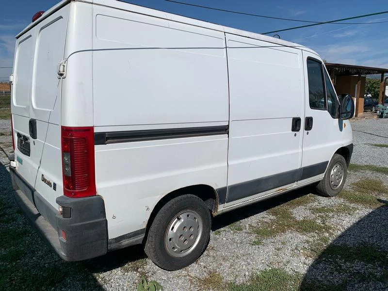 Fiat Ducato 2.0 JTD, снимка 5 - Бусове и автобуси - 49085486