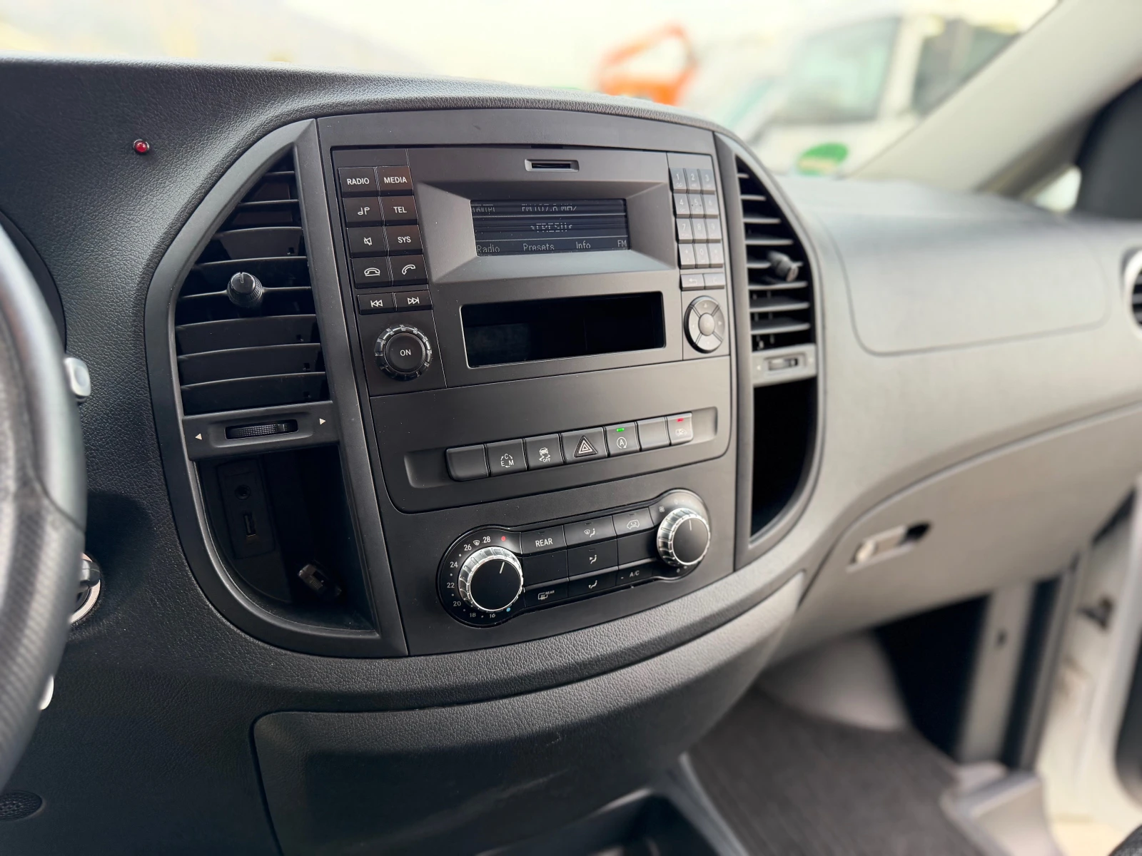 Mercedes-Benz Vito 114-TOURER!9-������!FULL!���!3-����! | Mobile.bg � ����������� 11