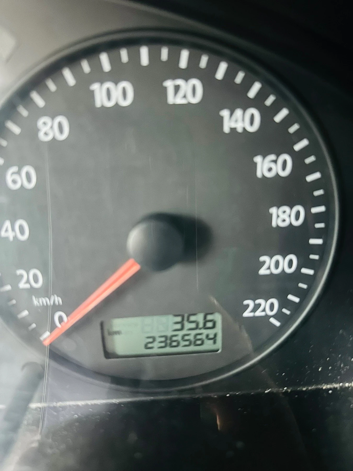 VW Caravelle 2, 5 174hp НАВИ 9 места Макси, снимка 17 - Бусове и автобуси - 54770660