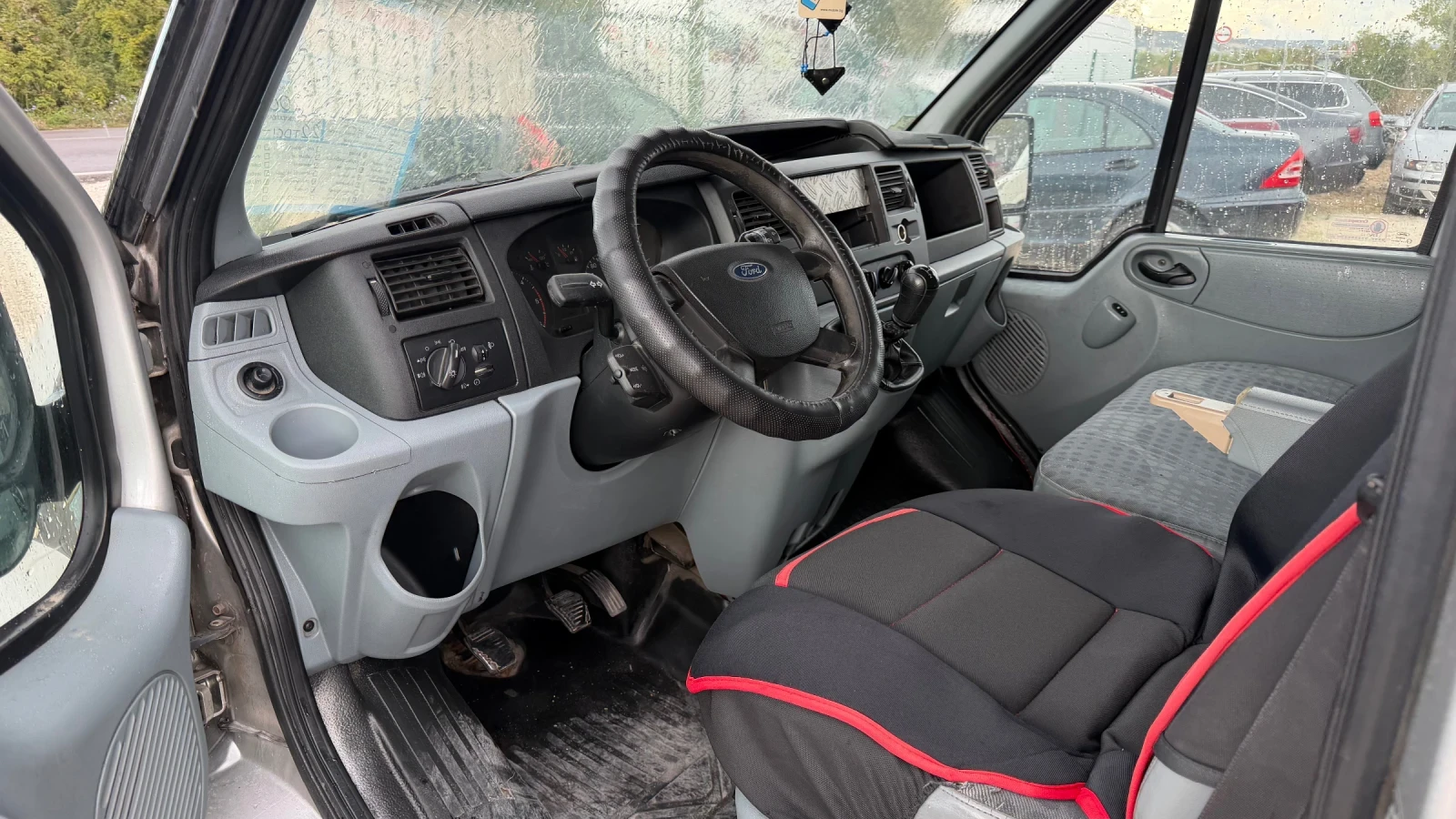 Ford Transit 2.2TDCI 8+ 1 КЛИМАТИК БАРТЕР ЛИЗИНГ, снимка 9 - Бусове и автобуси - 56316923