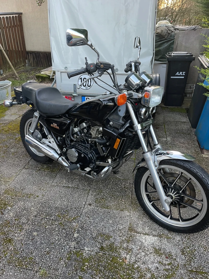 Honda Magna vf500 v30