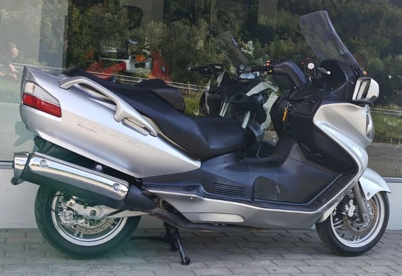 Suzuki Burgman 650 ABS Executicve - изображение 3