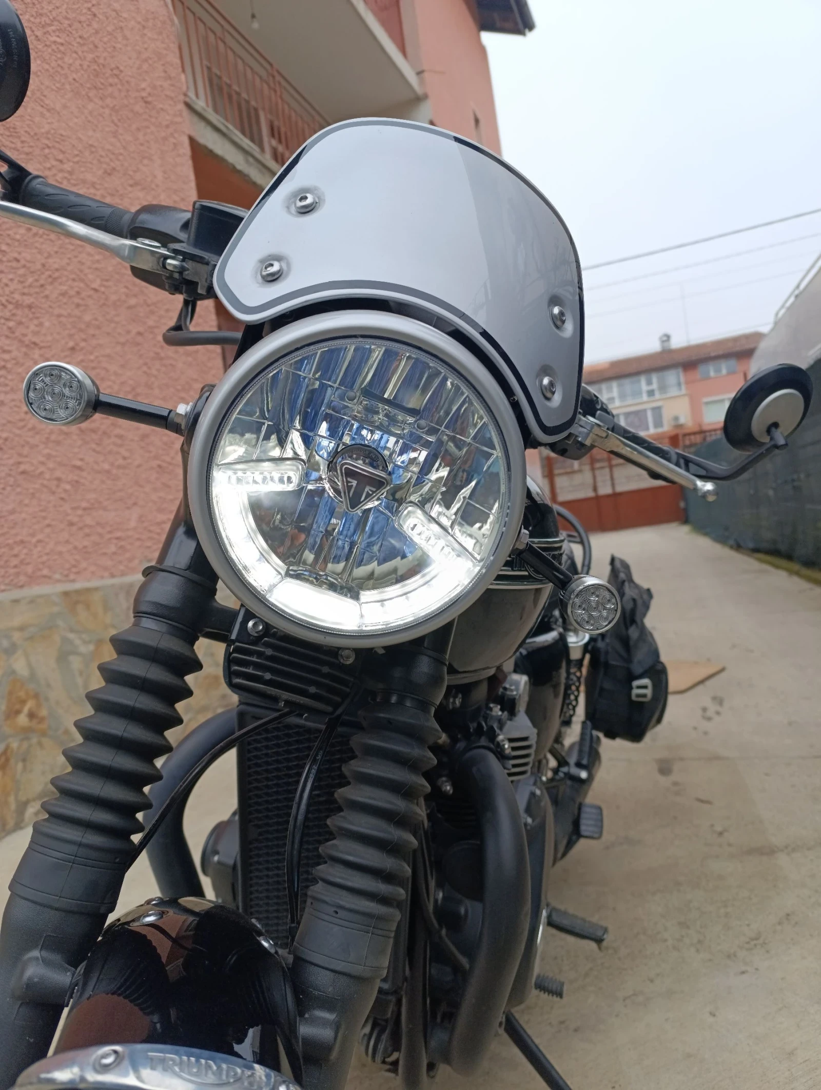 Triumph Bonneville Т120 Black, снимка 1
