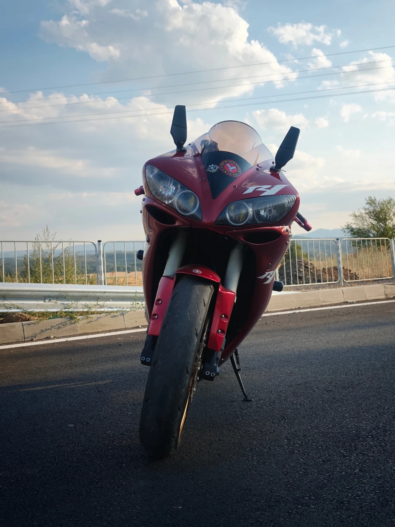 Yamaha YZF-R1