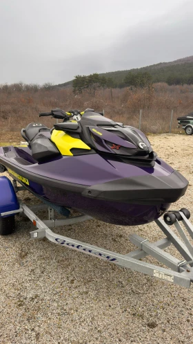 Джет Bombardier Sea Doo RXP-RS, снимка 5 - Воден транспорт - 53431955