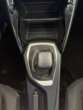 Peugeot 208 1.2 PureTech 85000km!, снимка 11