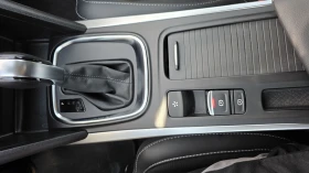 Обява за продажба на Renault Megane MEGANE Sedan Intense TCe 140 бензин EDC ~40 000 лв. - изображение 7