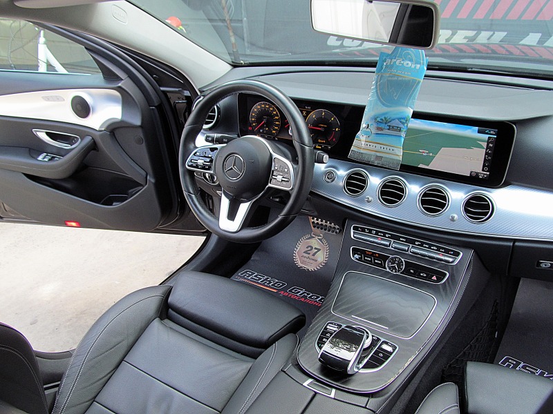 Mercedes-Benz E 220 FACE/AMG/DIGITAL/9gt/360-K/СОБСТВЕН ЛИЗИНГ, снимка 11 - Автомобили и джипове - 46386500