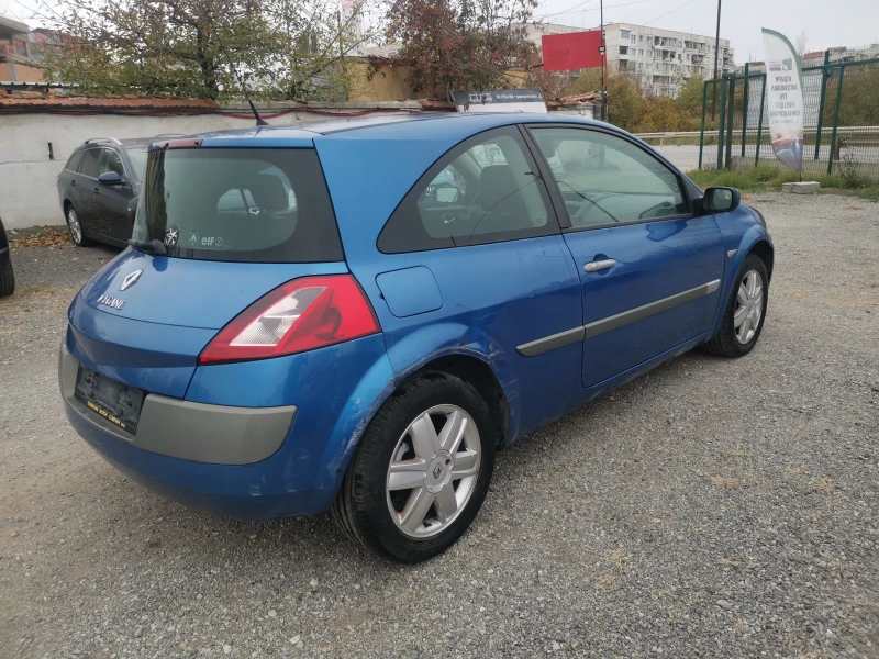 Renault Megane 1.5 dci, снимка 4 - Автомобили и джипове - 47965301